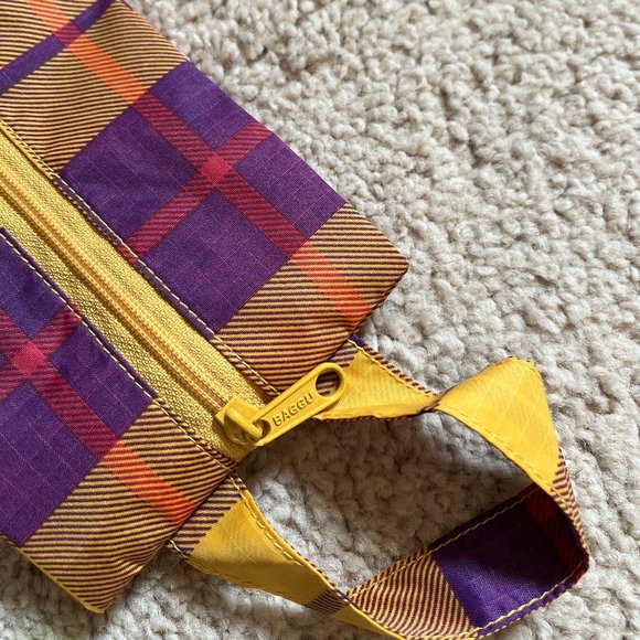Rare BAGGU *Yellow Tartan Plaid* 3D Pouch, Small Size, Machine Washable, NWOT - Picture 8 of 9